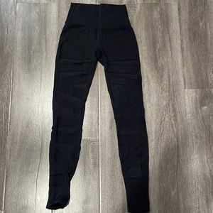 Lululemon wunder under leggings 28”